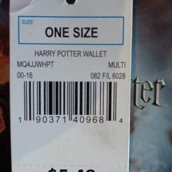 Tri fold and bi fold wallets Pokémon, Nintendo,harry potter, and marvel - Picture 4 of 4